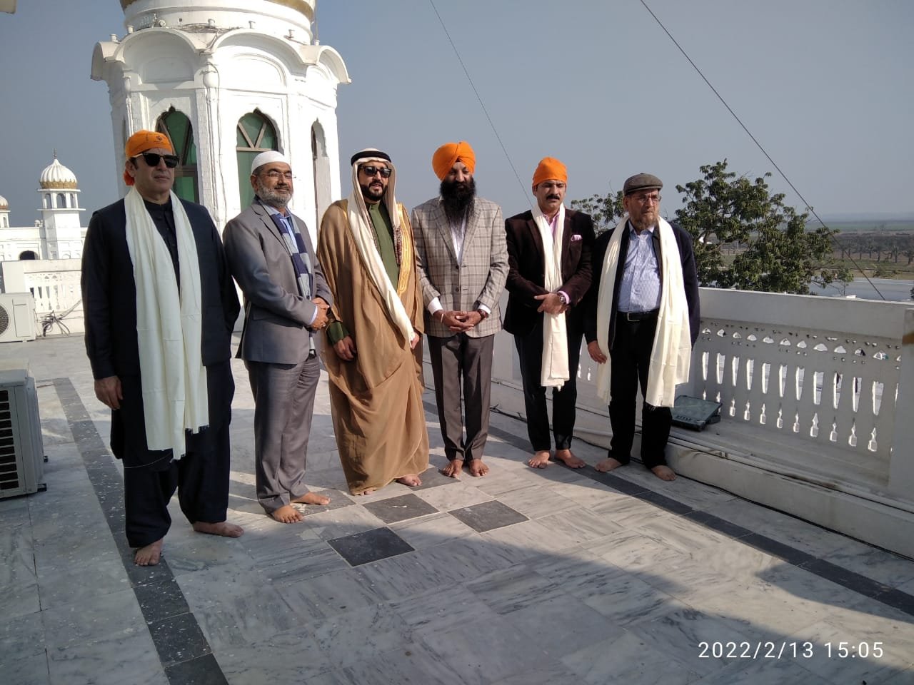 UAE Al-Zarooni Group photo at Gurdwara Sri Darbar Sahib Kartarpur